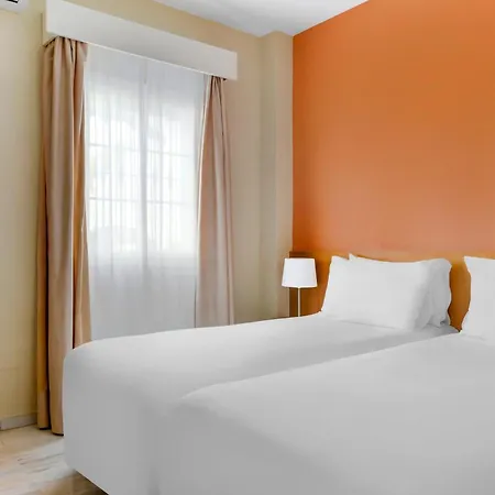 Royal Oasis Club At Pueblo Quinta Benalmádena