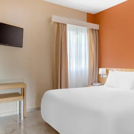 Royal Oasis Club At Pueblo Quinta Apart Otel Benalmádena