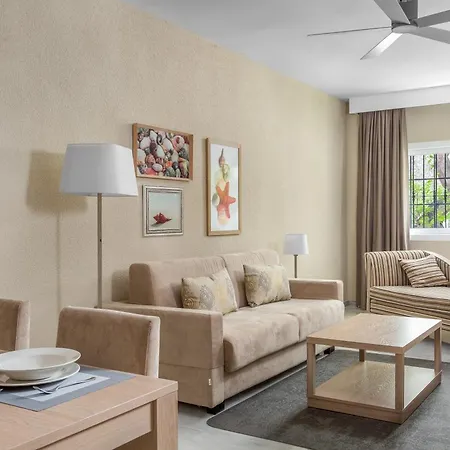 Apart Otel Royal Oasis Club At Pueblo Quinta 3*