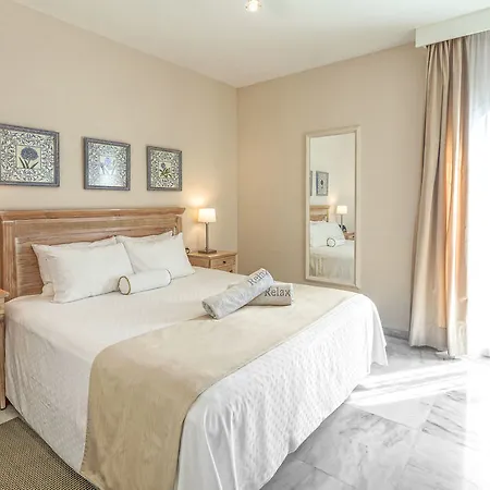 Apart Otel Royal Oasis Club At Pueblo Quinta 3*