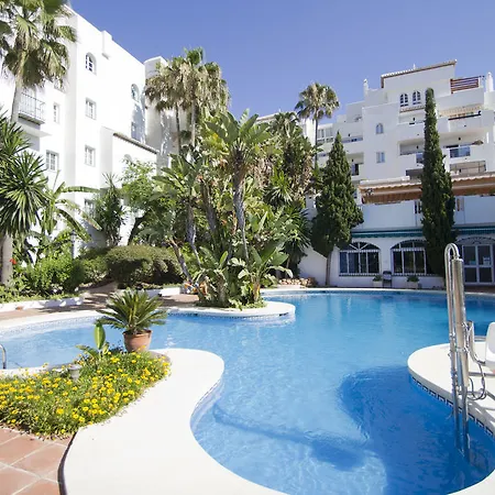 Apart Otel Royal Oasis Club At Pueblo Quinta 3*
