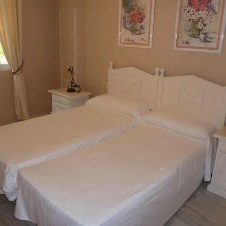 Royal Oasis Club At Pueblo Quinta 3* Benalmádena
