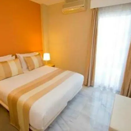 Royal Oasis Club At Pueblo Quinta Apart Otel Benalmádena